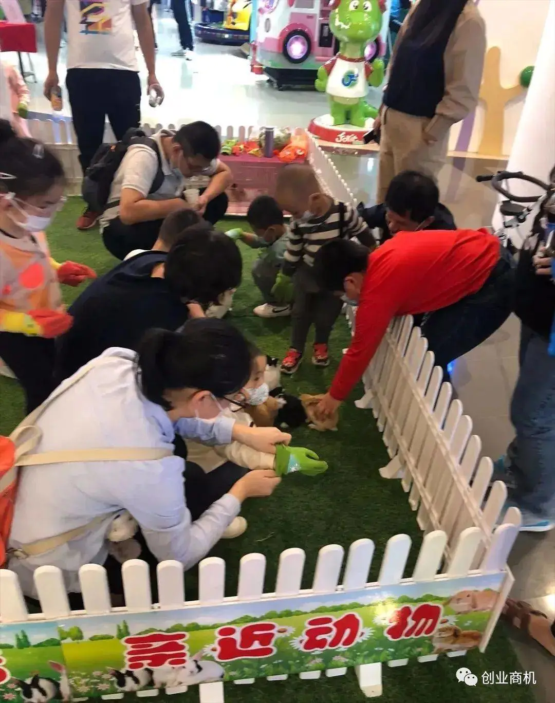 图片[1]-【2022.09.14】山东小伙做创意冷门生意，几毛成本10倍利润，很适合中老年操作！百度网盘免费下载-芽米宝库